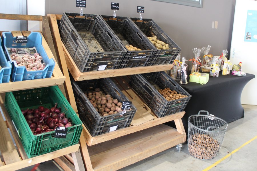 Shop & Beleef Hoeksche Waard | Boerderijwinkel kratten